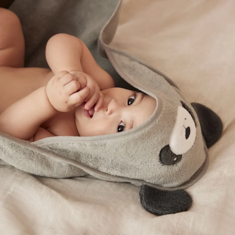 baby mori panda grey hooded bath towel