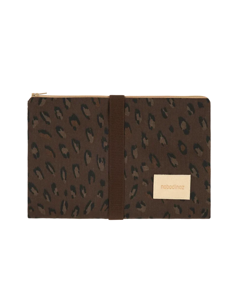 hyde park waterproof changing pad leonie brown by nobodinoz