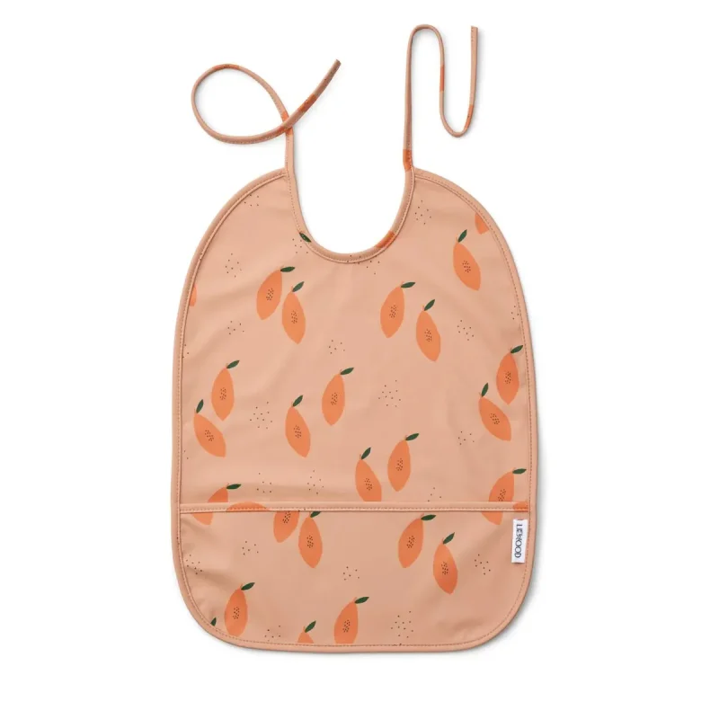 liewood lai bib papaya pale tuscany easy cleaning eco friendly