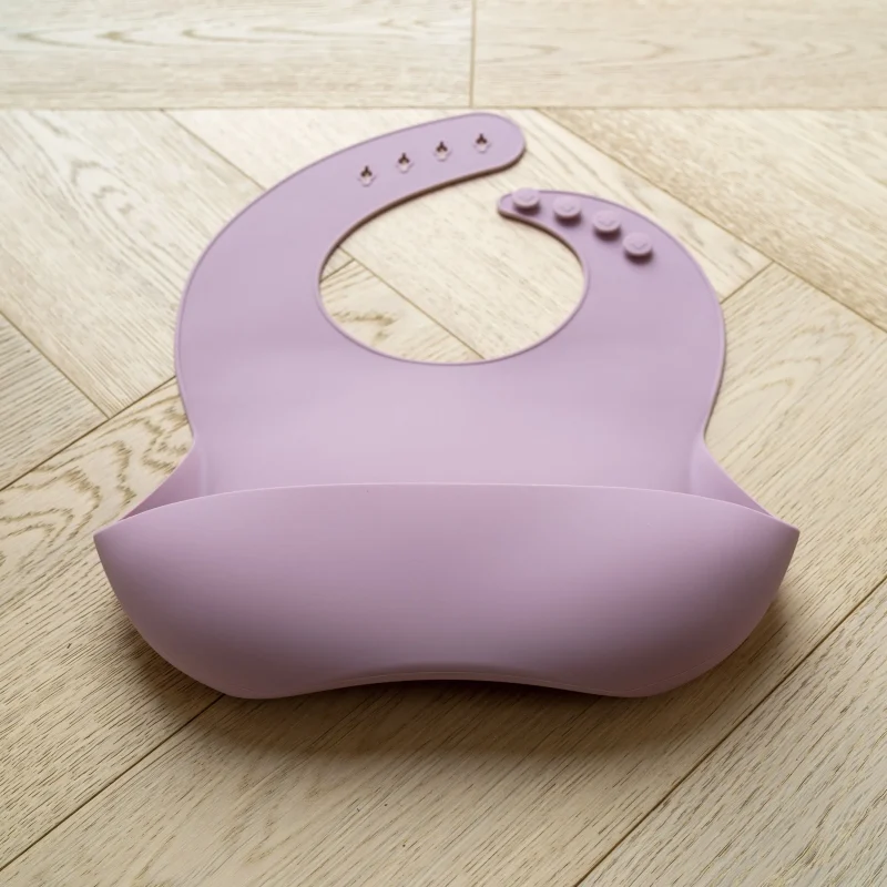 mabel fox silicone bib mauve scaled